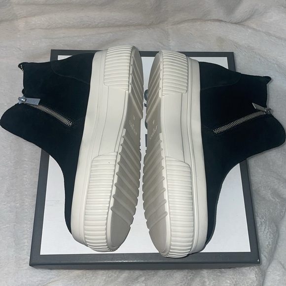 NWT J/SLIDES WYONA Black Suede Waterproof Hidden Wedge Sneaker Bootie - Picture 11 of 14